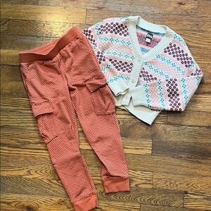 Tea Collection Patterned Cardigan and Coral Pants Set